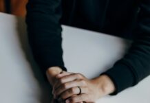 Beyond Blue is here for you this holiday season